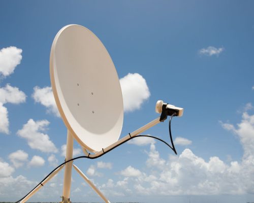installation-de-parabole installation de parabole - Experts en Installation d'antennes - Installation d'antenne et paraboles